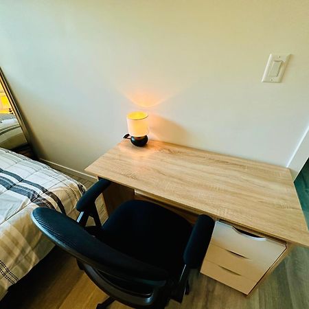 Cozy & Bright Home With Parking Victoria Exteriér fotografie