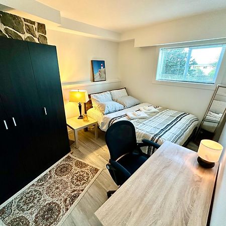 Cozy & Bright Home With Parking Victoria Exteriér fotografie