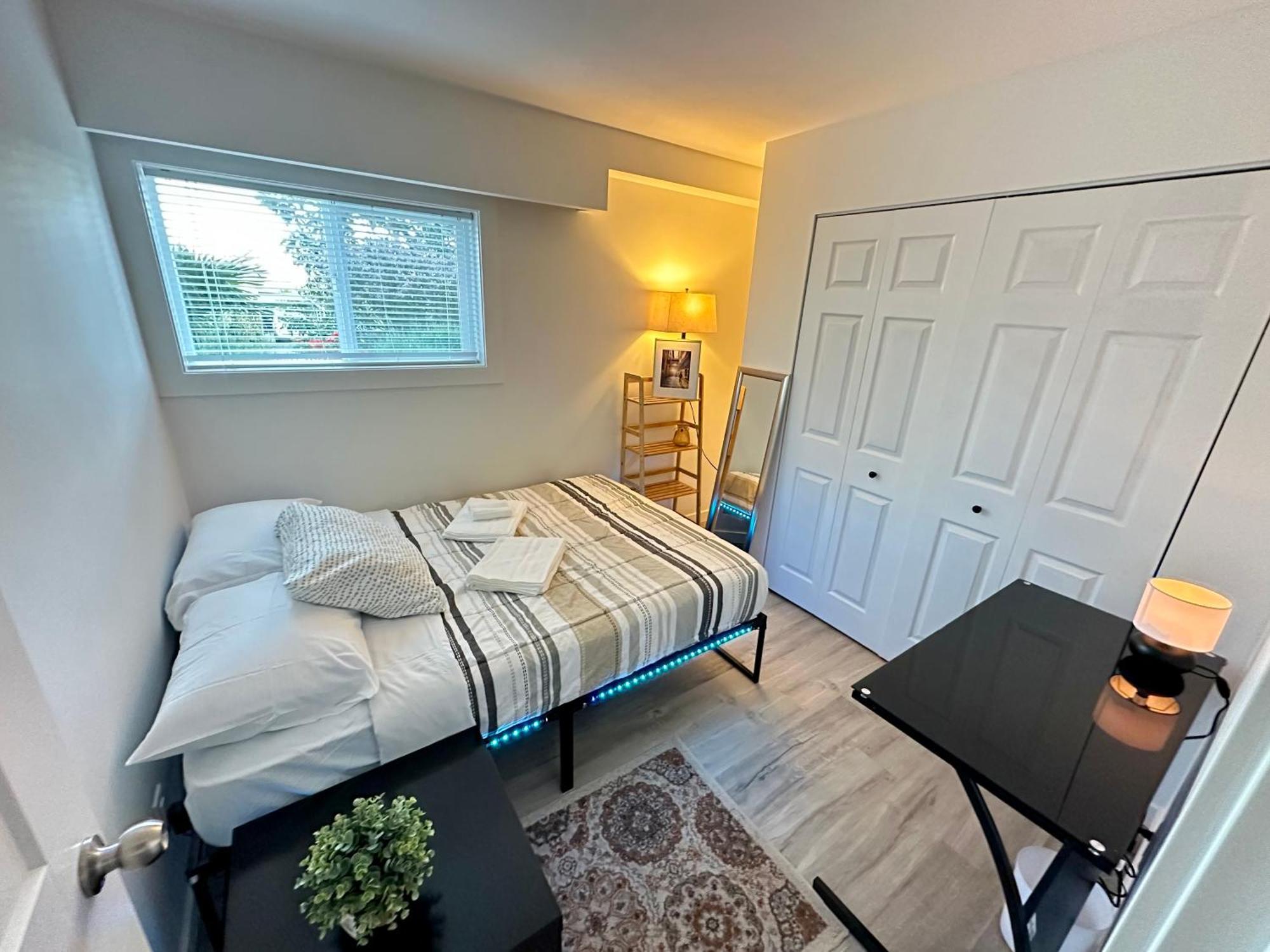 Cozy & Bright Home With Parking Victoria Exteriér fotografie